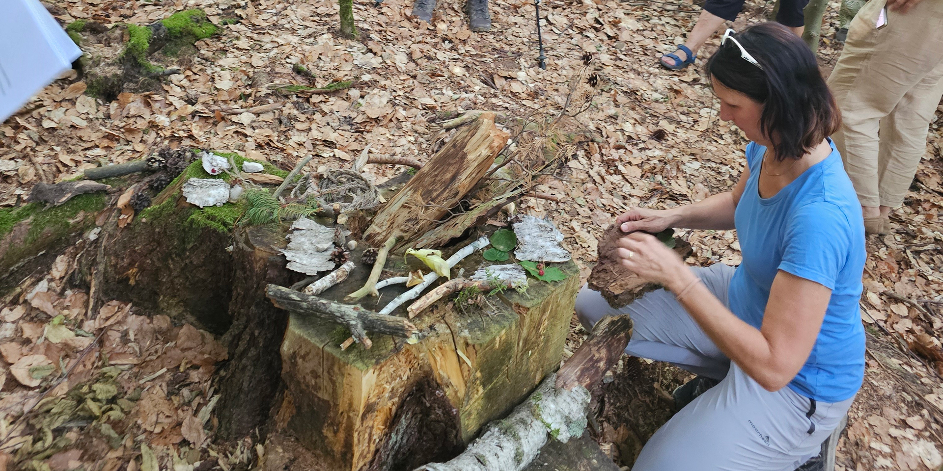 Das Verbundensein mit der Natur wird als Verbindung mit Gottes Schöpfung verstanden. Das Verbundensein mit der Natur wird als Verbindung mit Gottes Schöpfung verstanden.